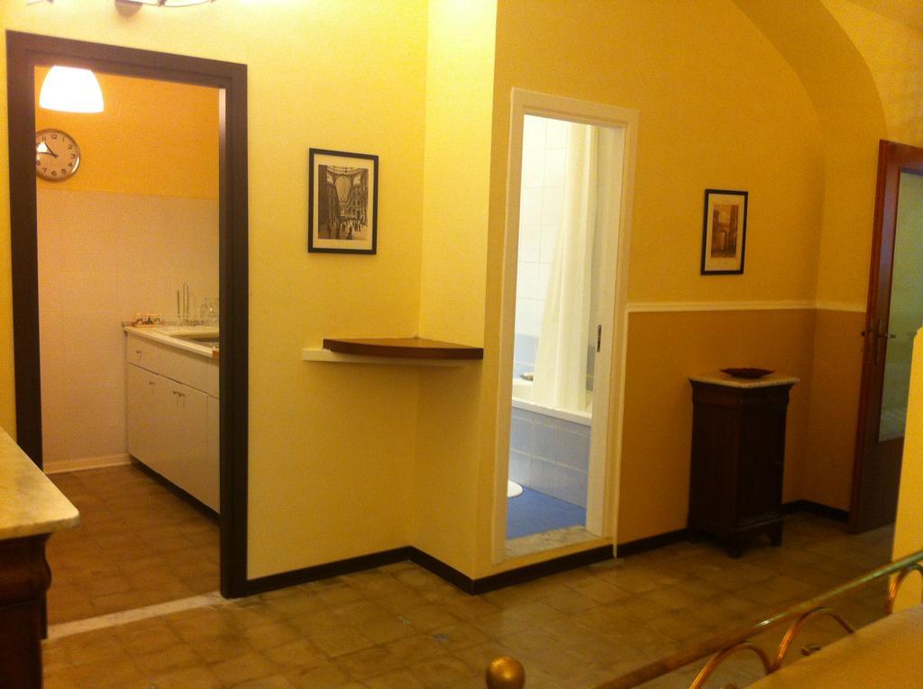 Casa Vacanze Amedeo Неаполь Екстер'єр фото